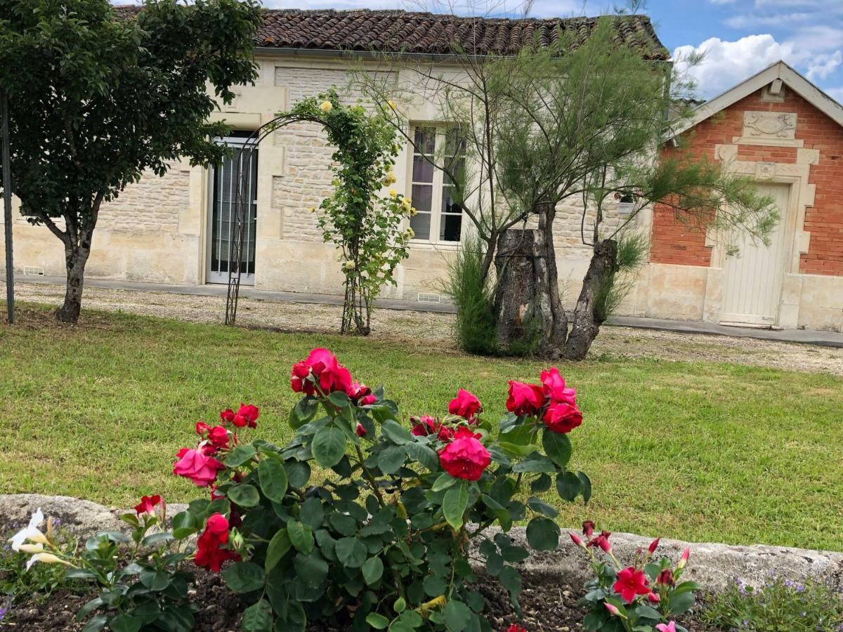 Villa Chez Lysette Mesnac Esterno foto