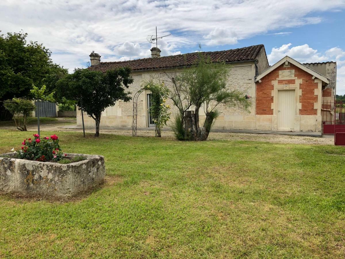 Villa Chez Lysette Mesnac Esterno foto
